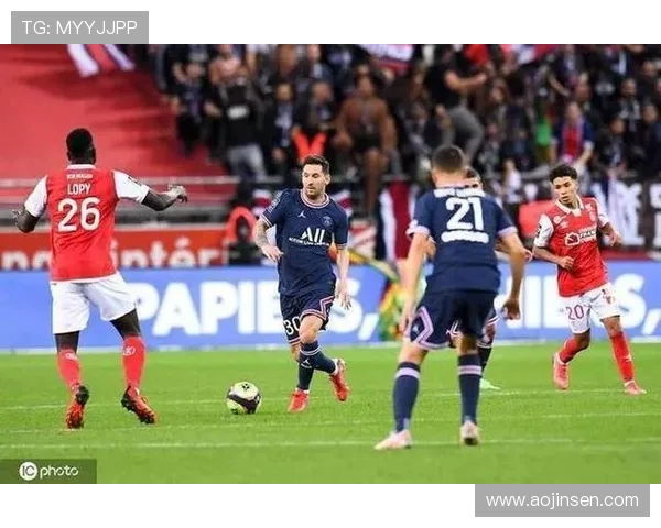 法甲里昂进攻配合的整体质量与战术效果