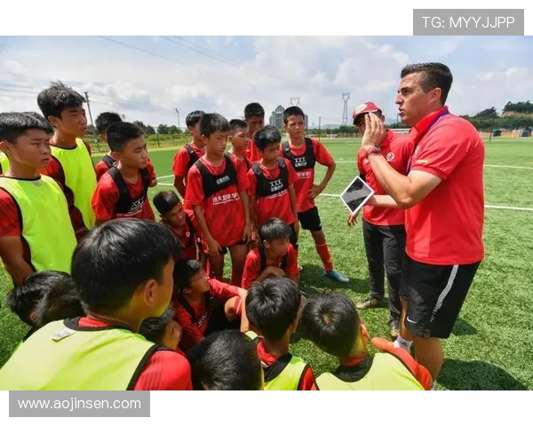 皇马即将签下马竞青训中卫艾马尔加西亚达成口头协议